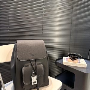 The new Dior backpack is good-looking for both men and women. As a qualified backpack