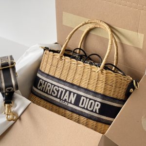 dior new straw bag