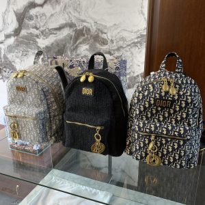 DioR's classic presbyopic all-over embroidered canvas backpack