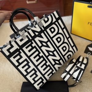 Fendi co-branded tote bag FENDI ROMA