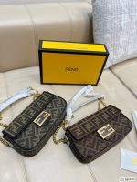 Comes with folding box Fendi King of Baguettes