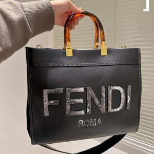 Fendi logo tote bag fendi tote