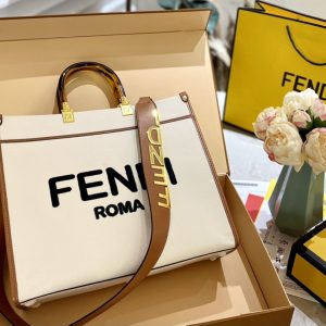 ⭐️ Favorite Fendi shopping bag tote bag