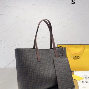 FENDI (F Home) shopping bag ️