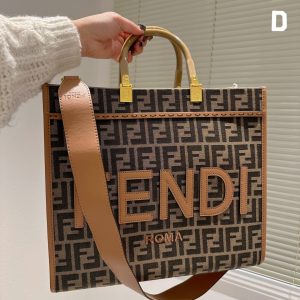 ⭐️ Favorite Fendi shopping bag tote bag