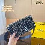 Fendi 2023 new Baguette FF baguette shoulder crossbody bag for women   can be carried as a crossbody bag