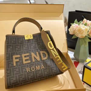 Fendi Tote When it comes to big logos