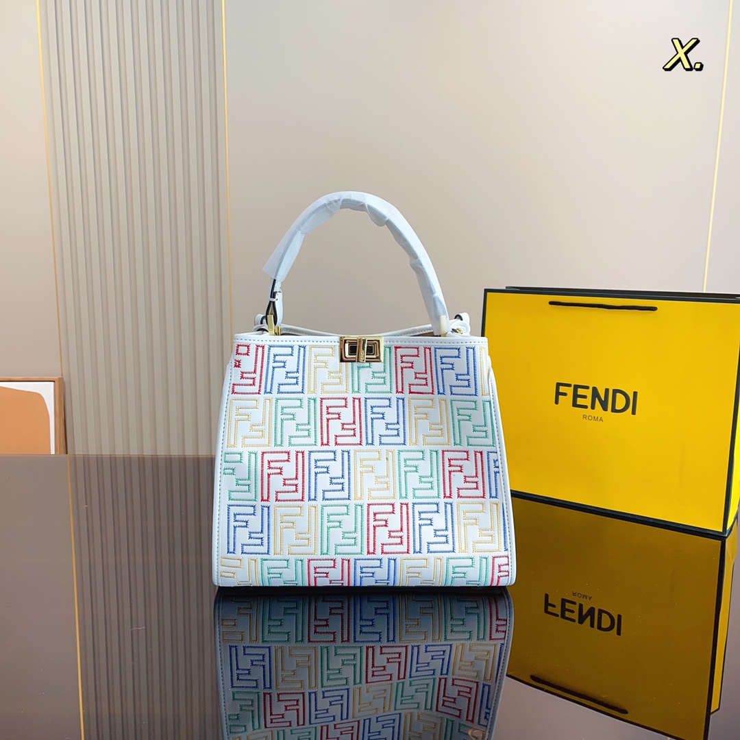 Fendi/Fendi new eekaboo FF tote bag handbag shoulder bag women's bag size: 29*13*24cm