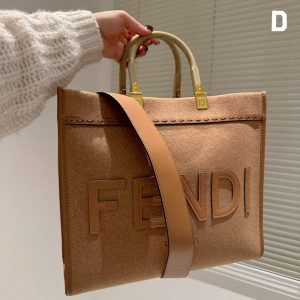 ⭐️ Favorite Fendi shopping bag tote bag