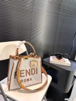 Fendi eekaboo kitten bag with folding box