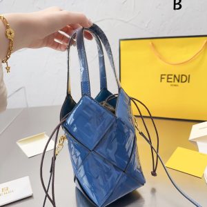 Petit seau Fendi