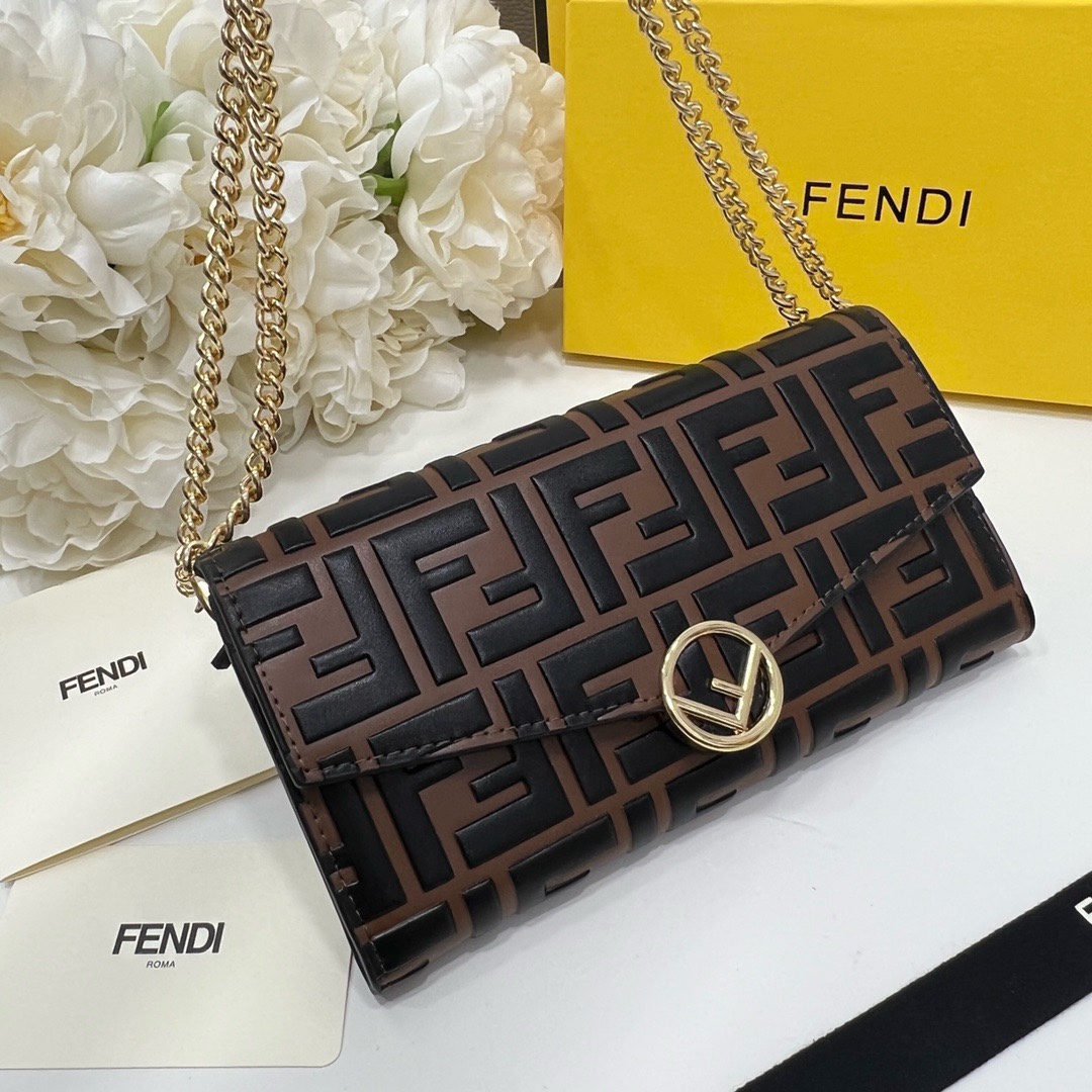 Fendi 2602 Color black brown Size: 19*10.5*3.5