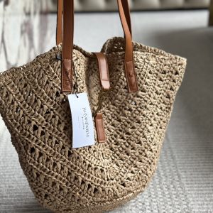 YSL/Yves Saint Laurent This woven shopping bag vegetable basket bag  ️! It’s really popular