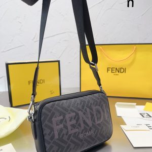 F's Fendi original quality cowhide   single shoulder crossbody men's bag