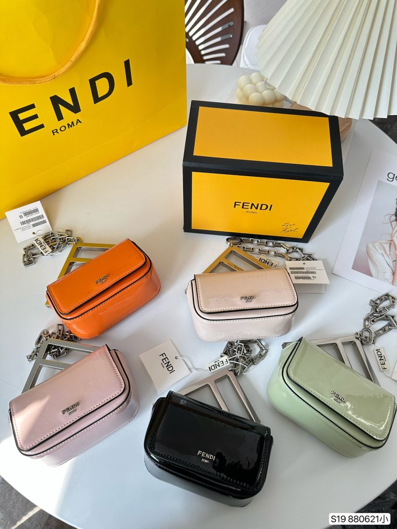 With folding box Fendi handbag FENDI First Sight 2023 spring and summer new handbag