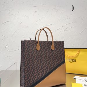 FENDI (F Home) shopping bag ️