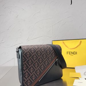 fendi shoulder bag