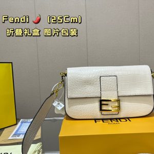 Fendi Fendi crocodile pattern baguette