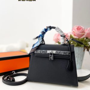 Comes with folding gift box Hermes pure leather Kelly bag~