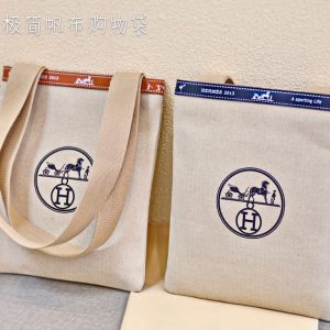 Hermes canvas shopping bag with box  ️Hermes cloth travel bag