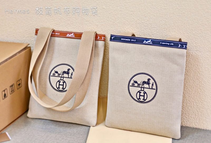 Hermes canvas shopping bag with box  ️Hermes cloth travel bag