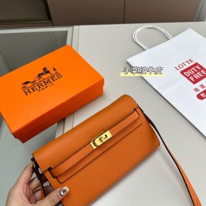 Pochette Kelly di Hermès