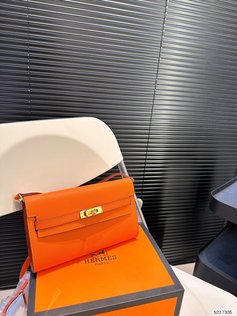 Con caja plegable Hermès Kelly clutch