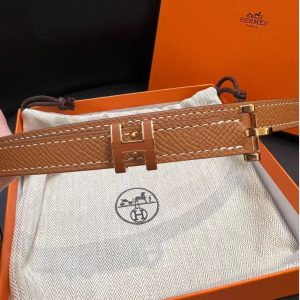 o H ceinture à boucle émaillée Hermès nouveau modèle