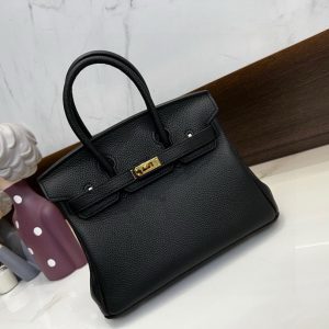 Comes with original cloth bag in folding gift box Upgraded with logo ⚠️Hermès new color matching platinum 25 women's handbag shoulder bag  Top-grade imported first-layer cowhide original hardware inside and outside 1:1 quality  Simple