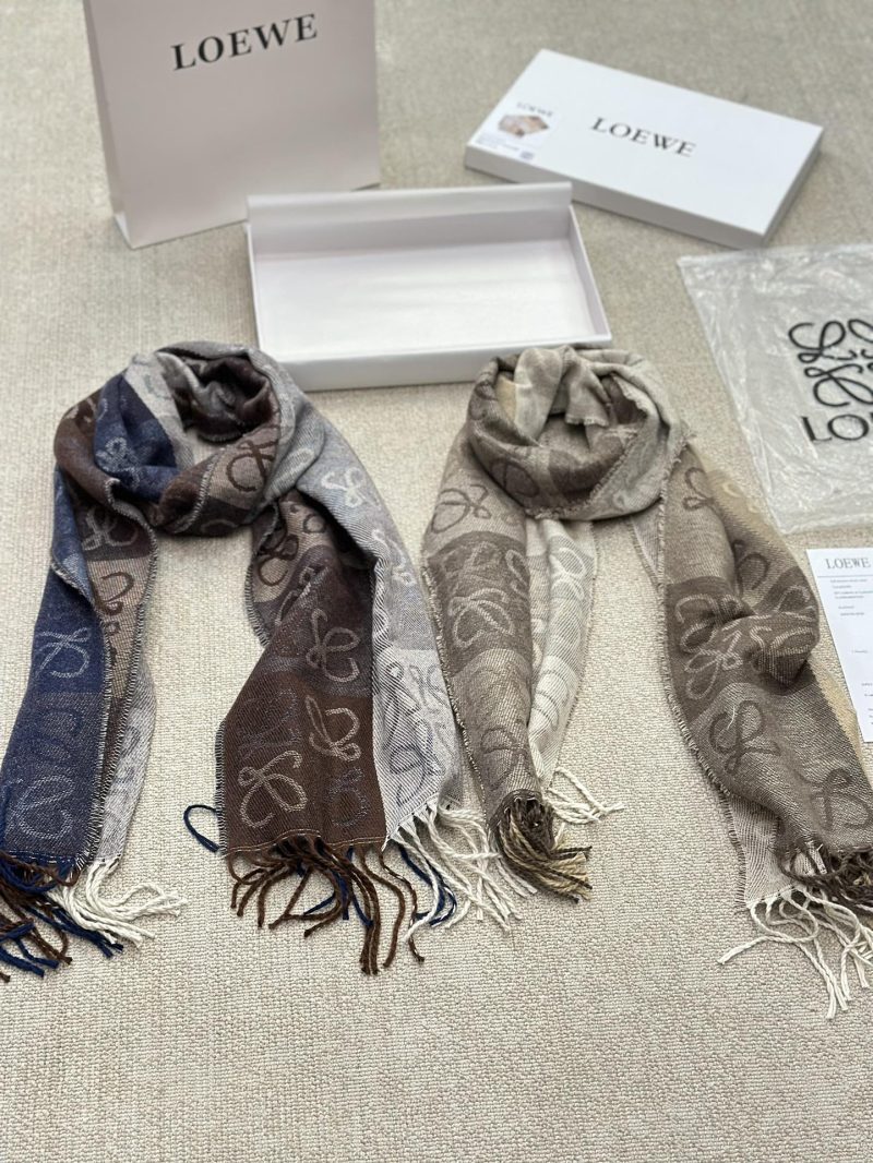 High-end cashmere scarf➕Tote bag packaging Loewe classic scarf Real material! This scarf is suitable for spring