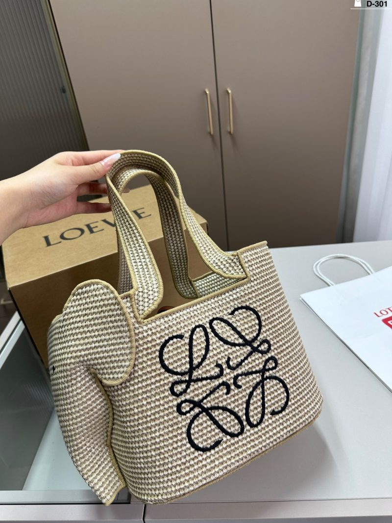 LOEWE straw elephant tote bag 75