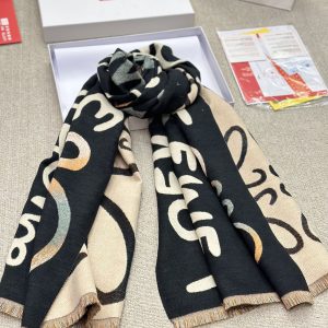 High-end cashmere scarf➕Tote bag packaging Loewe classic scarf Real material! This scarf is suitable for spring