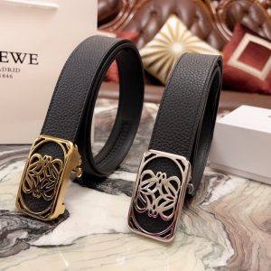 Hot style Loewe Beautiful automatic buckle Slide Width: 3.5CM New original version With classic 18K stainless steel buckle. Fashionable and versatile