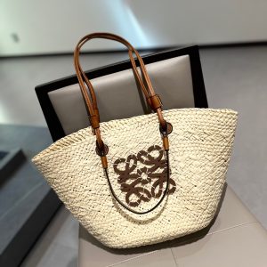 ewe Loewe straw woven tote summer new straw bag Basket Bag woven shopping bag beach  ️vacation ⛱️ handbag. Size 35.25