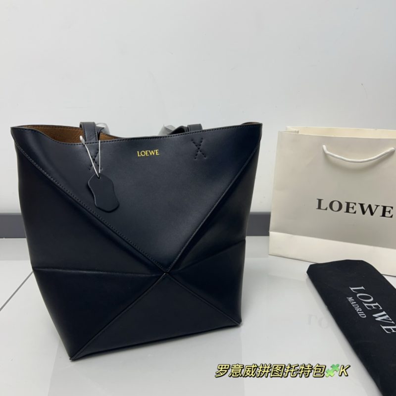 (With box⚠️) LOEWE puzzle tote bag