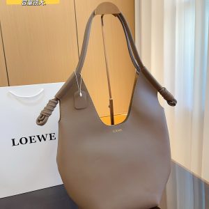 LOEWE/Luo Yiwei Luna underarm bag