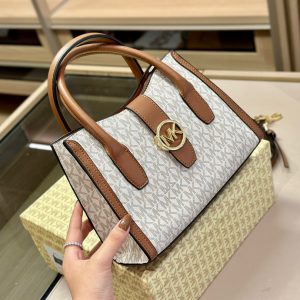 Replica Michael Kors Bag