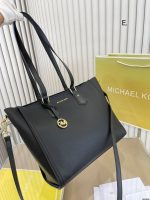 Replica Michael Kors Bag