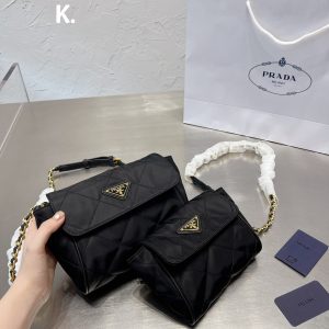 Prada chest bag/waist bag/80