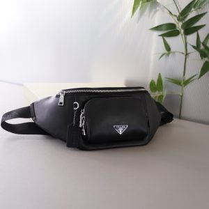 Prada official website synchronized high version of the waist bag