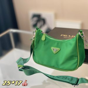 Prada three-piece set of internet celebrity's same style hand-held cross-body waist bag multi-purpose PRADA hot model original development [strong] [strong] summer hot model