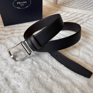 Réplique de la ceinture Prada