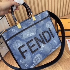 Marca compartida Fendi Versace