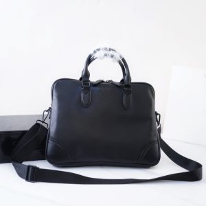 Versace high version briefcase handbag