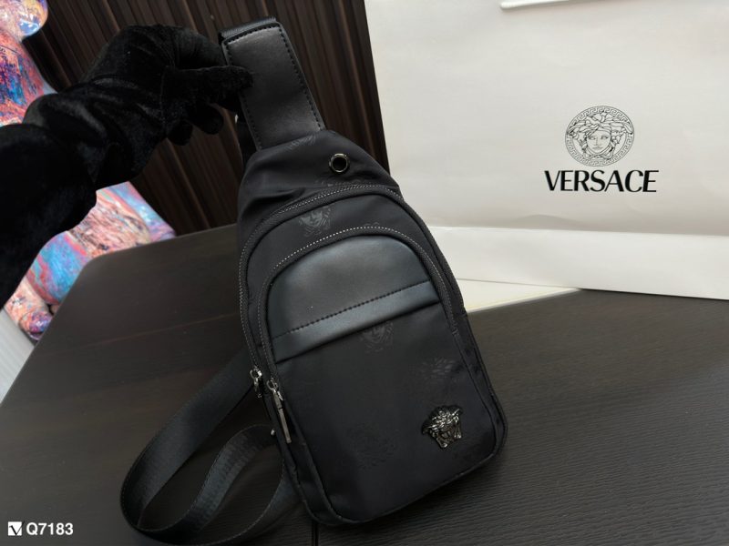 Versace Umhängetasche