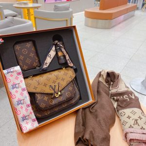 Wholesale Replica Three Bags Set