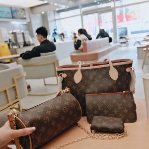 Wholesale Replica Three Bags Set