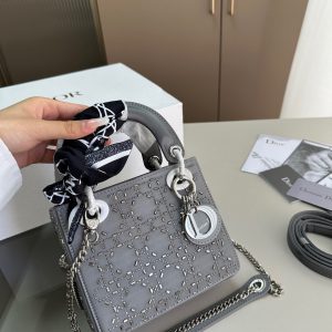 Replica della borsa Dior