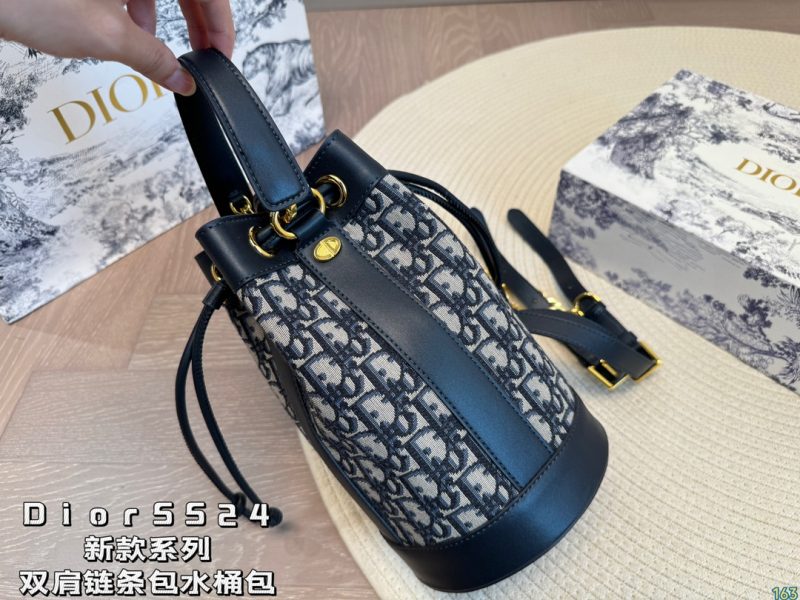 Replica della borsa Dior