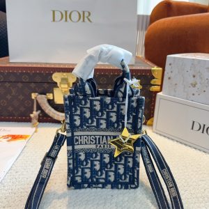 Replica della borsa Dior